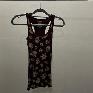 No boundaries tank top.